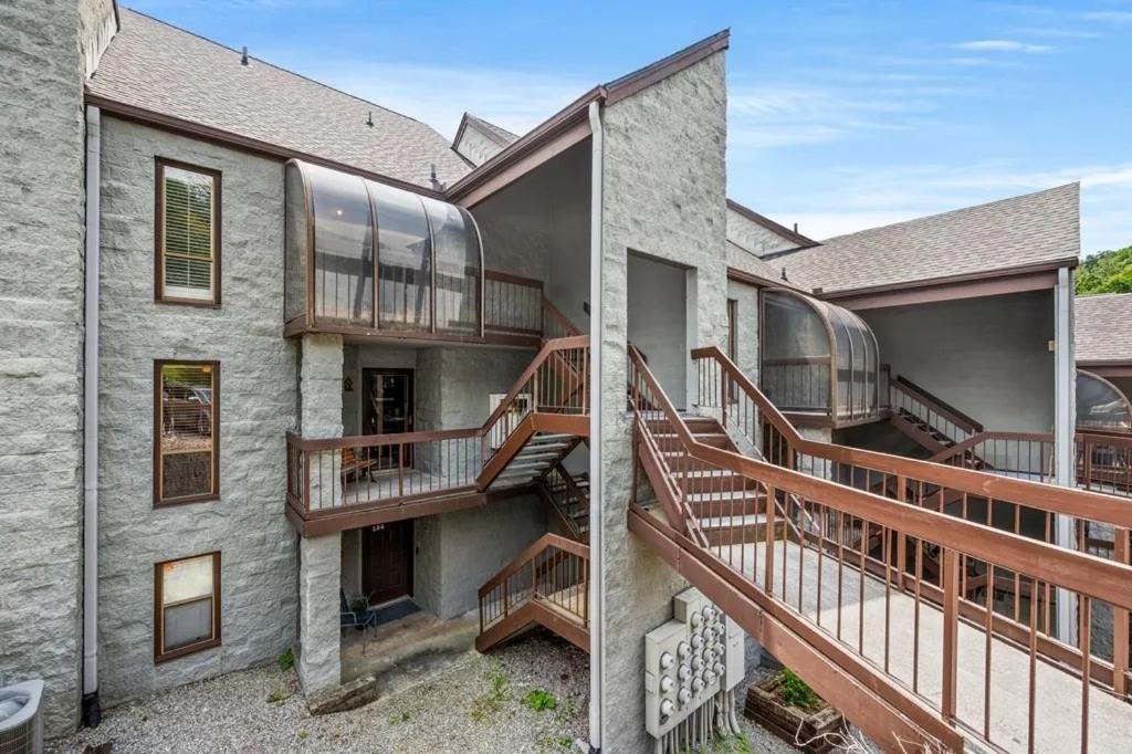 Views & Fireplace - Minutes To Gburg And Ober - Condo Гетлинбург Екстериор снимка